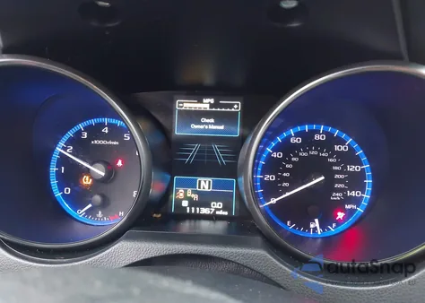 2018 Subaru Outback 2.5I Premium z USA, uszkodzony, nr VIN 4S4BSAFC5J3368437